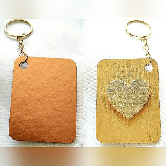 NEW Handmade Keychain Bag Tag! Copper Muro. Gold Wooden Heart. Unisex. - Picture 7 of 7